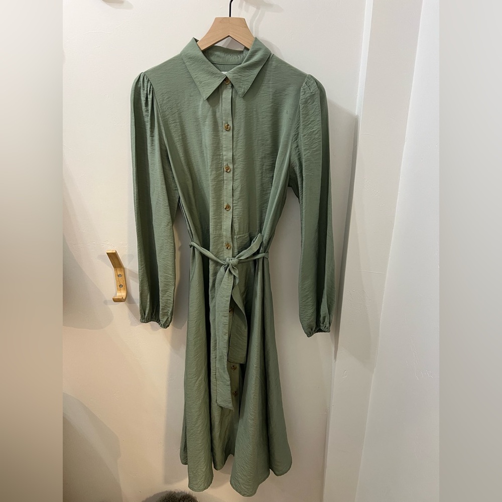 Nine West Long Sleeve Olive Green Midi Dress